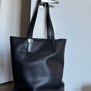 Everlane Black Leather Tote Bag